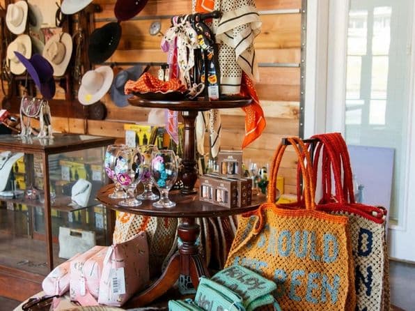 453 N Washington St, Round Top, TX 78954 thumbnail 7