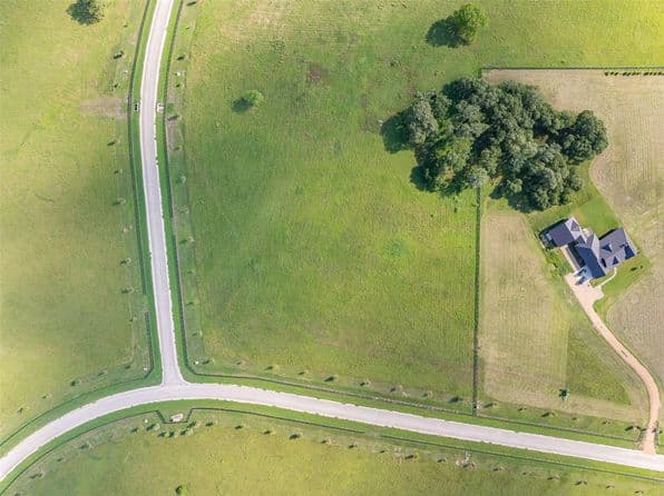 102 Hartfield Meadow Ln Tract 14, Round Top, TX 78954 thumbnail 2