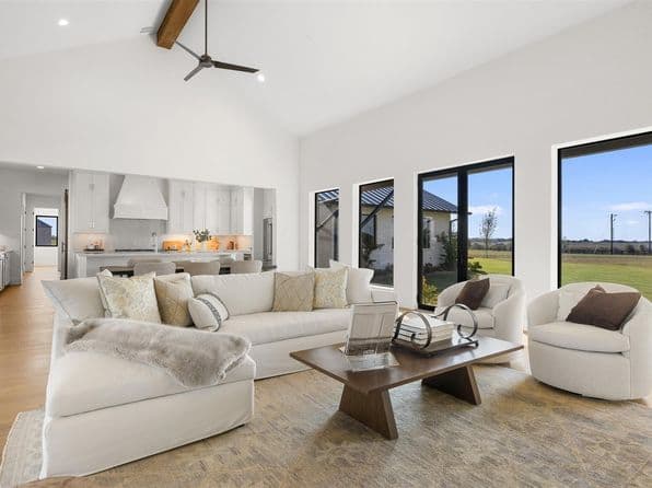 4961 Hartfield Rd, Round Top, TX 78954 thumbnail 10