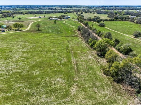 11646 Schuster Rd, Round Top, TX 78954 thumbnail 4