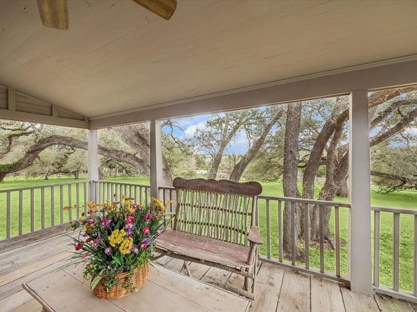 207 Bauer Rummel Rd, Round Top, TX 78954 thumbnail 5