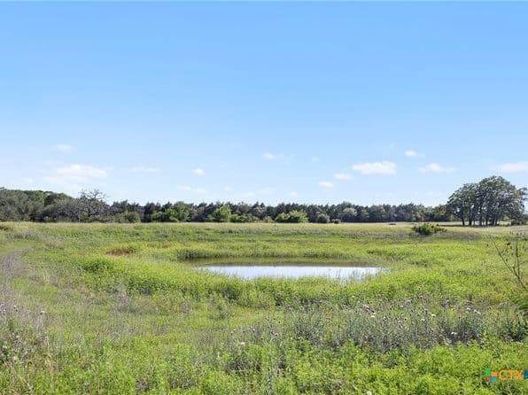 1310 N Nassau Rd, Round Top, TX 78954