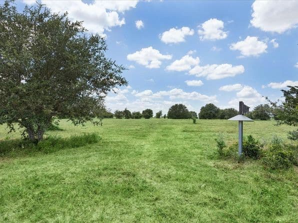 1372 N Nassau Rd, Round Top, TX 78954 thumbnail 5