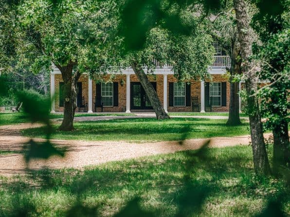 3301 Round Top Rd, Round Top, TX 78954 thumbnail 2