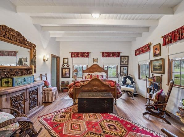 207 Bauer Rummel Rd, Round Top, TX 78954 thumbnail 4