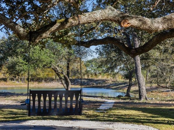 1030 Hackemack Rd, Round Top, TX 78954 thumbnail 9