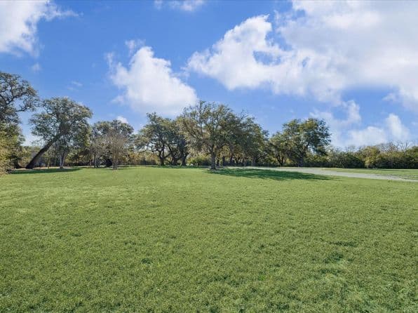 509 N Live Oak St, Round Top, TX 78954 thumbnail 9