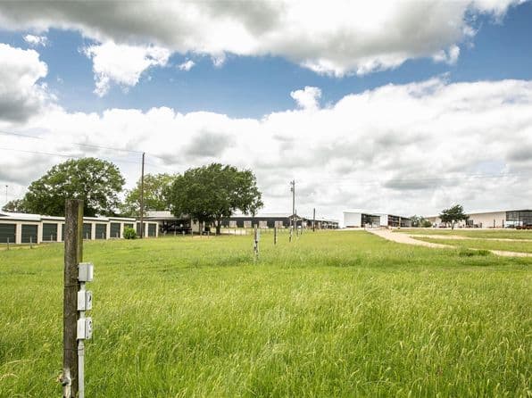 1503 N State Highway 237, Round Top, TX 78954 thumbnail 2