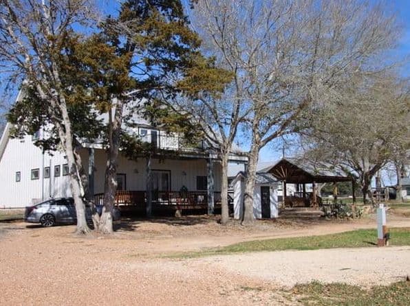 453 N Washington St, Round Top, TX 78954 thumbnail 10