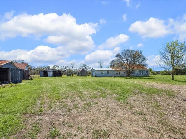 2121 S State Highway 237, Round Top, TX 78954 thumbnail 3