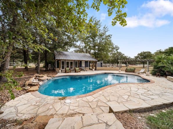 2165 Round Top Rd, Round Top, TX 78954 thumbnail 3