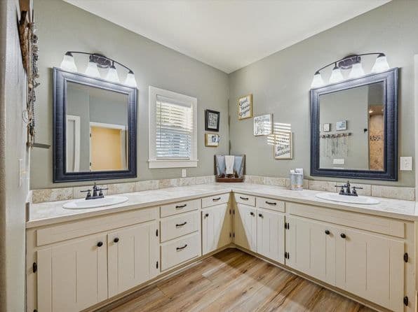 2510 Round Top Rd, Round Top, TX 78954 thumbnail 8