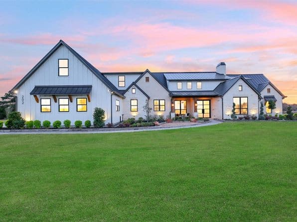 202 Astoria Ave, Round Top, TX 78954 thumbnail 3