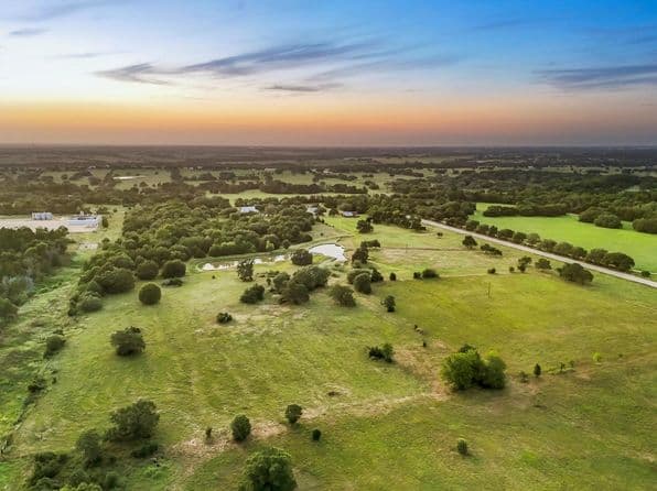 16 Round Top Rd, Round Top, TX 78954 thumbnail 2