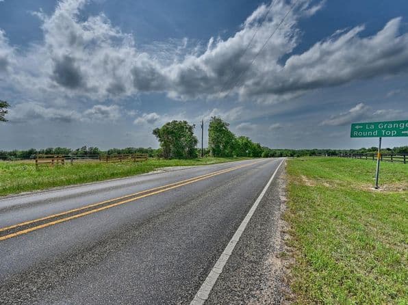 544 E Fm 1291, Round Top, TX 78954 thumbnail 3