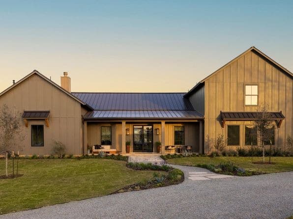 114 Turney Trce, Round Top, TX 78954