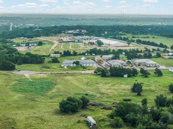 109 Compound Ln, Round Top, TX 78954 thumbnail 2