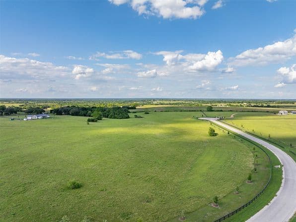 121 Hartfield Hill Ln Tract 12, Round Top, TX 78954 thumbnail 4