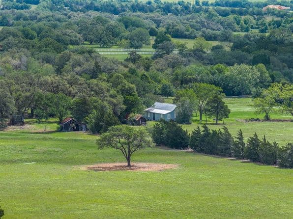 5930 S State Highway 237, Round Top, TX 78954 thumbnail 8