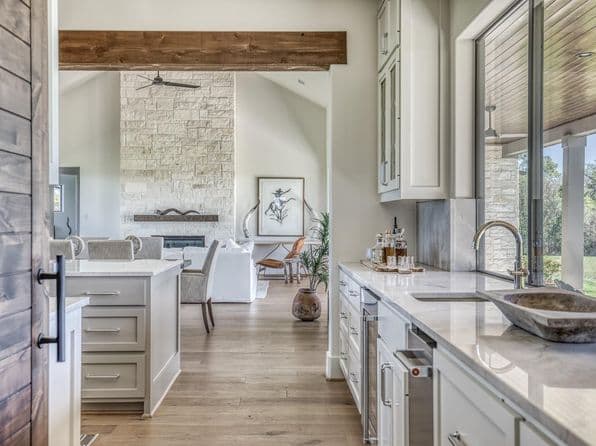 4961 Hartfield Rd, Round Top, TX 78954 thumbnail 8