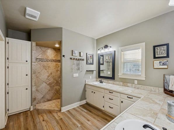 2510 Round Top Rd, Round Top, TX 78954 thumbnail 7