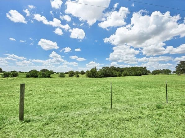 1372 N Nassau Rd, Round Top, TX 78954 thumbnail 2