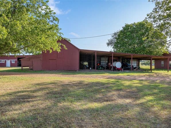 2817 Leonhardt Rd, Round Top, TX 78954 thumbnail 5