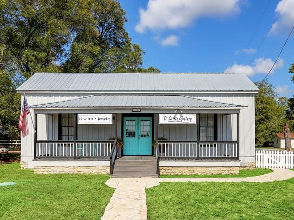 108 N Washington St, Round Top, TX 78954 thumbnail 2