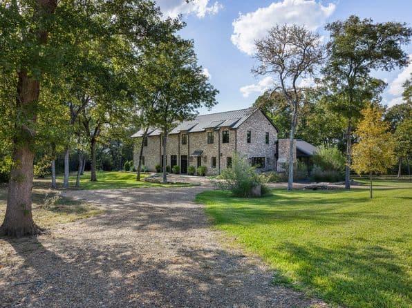 565 Bybee Rd, Round Top, TX 78954 thumbnail 3