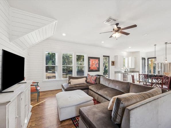 124 Rebekahs Xing, Round Top, TX 78954 thumbnail 9