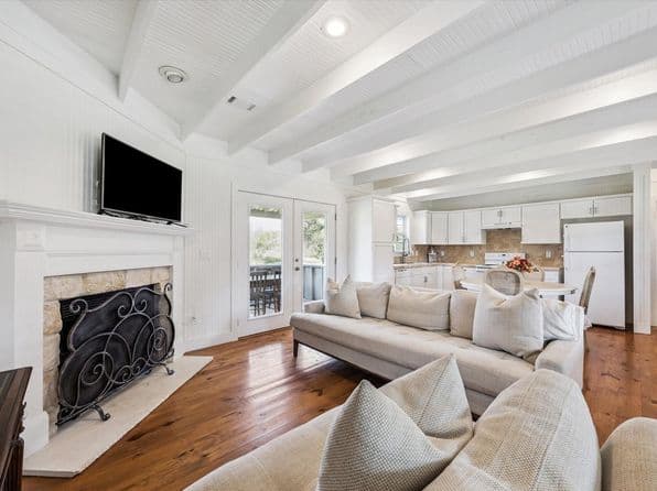 350 Floyd Ln, Round Top, TX 78954 thumbnail 4