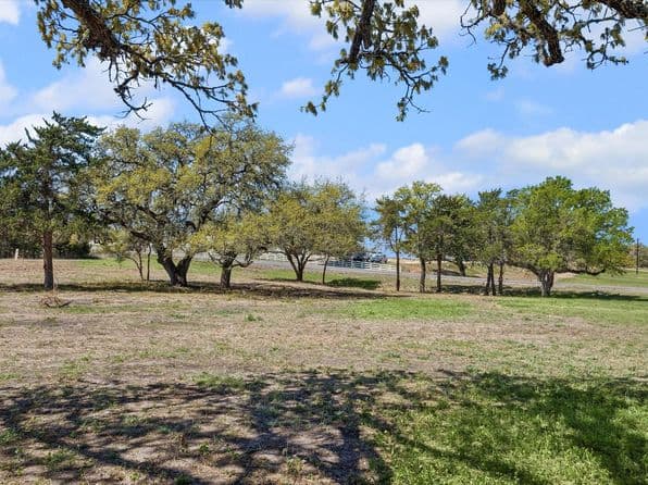 2121 S State Highway 237, Round Top, TX 78954 thumbnail 4