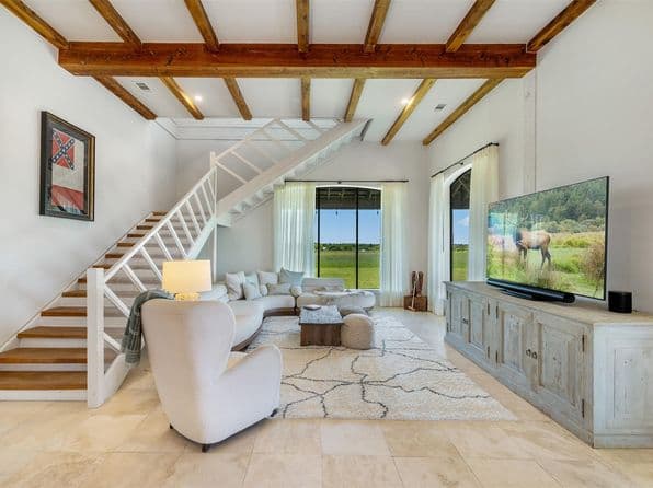 139 Blossom Hill Rd, Round Top, TX 78954 thumbnail 3