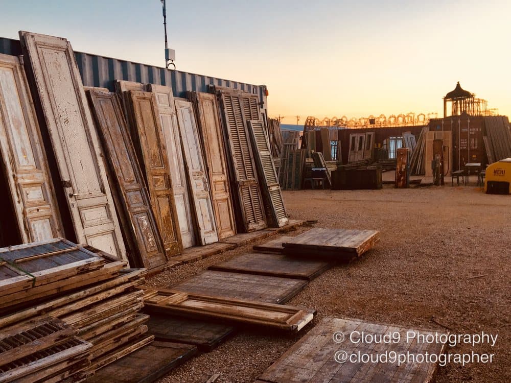 Antiques & Vintage photo 1