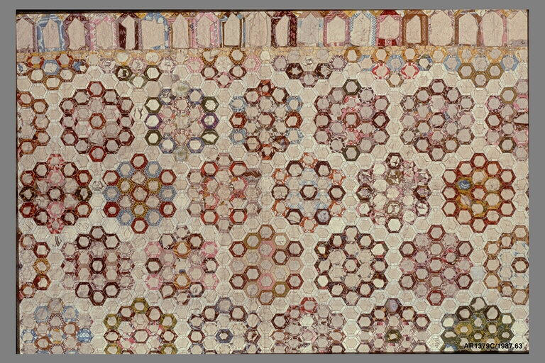 How to Evaluate and Buy an Antique Quilt at Round Top