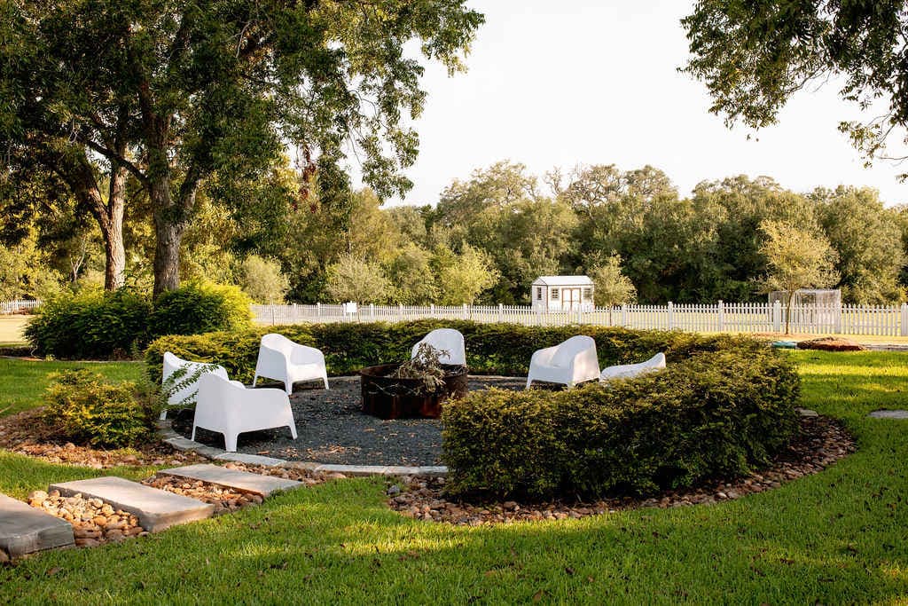 Hideaway Round Top | Prairie Cottage photo 3