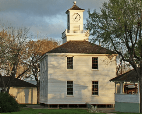 Fayetteville, Texas: The Charming Town Square Stop on Your Round Top Trip