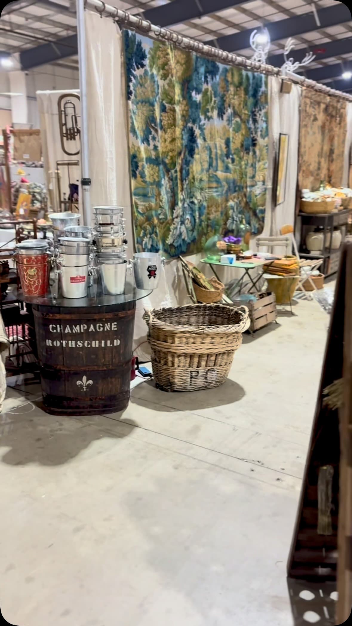 The French Corner Decor
