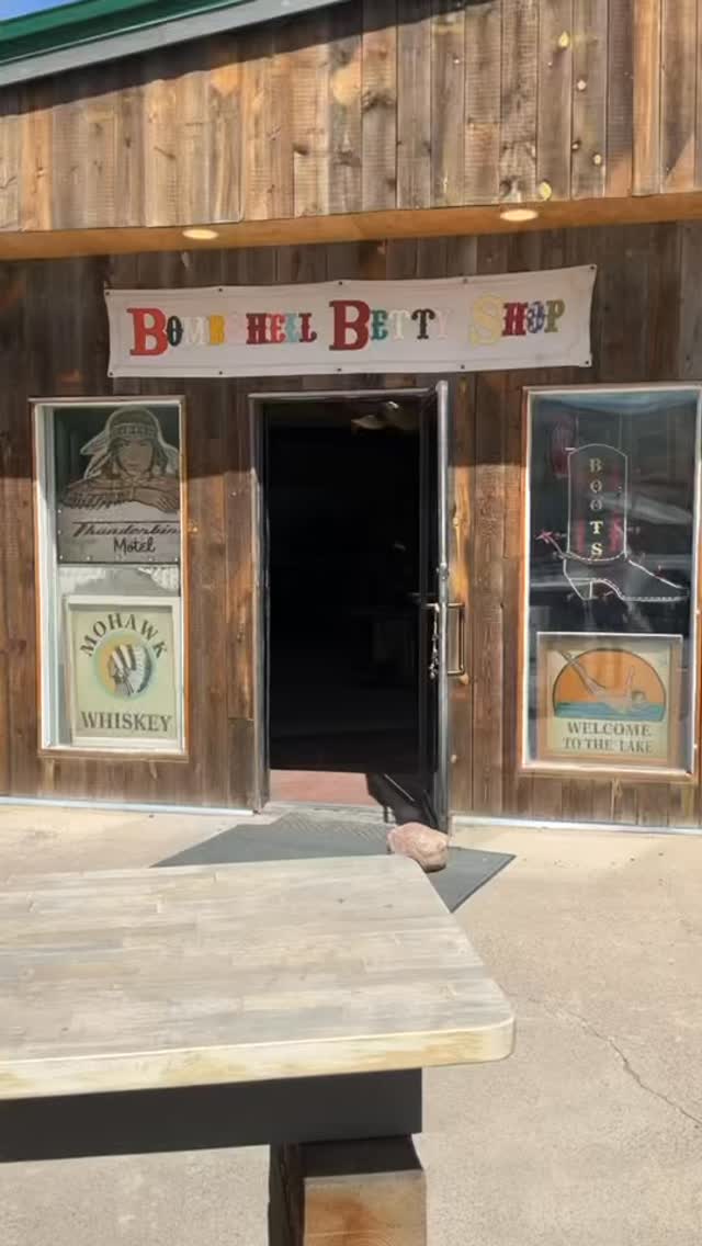 Bootitude photo 3