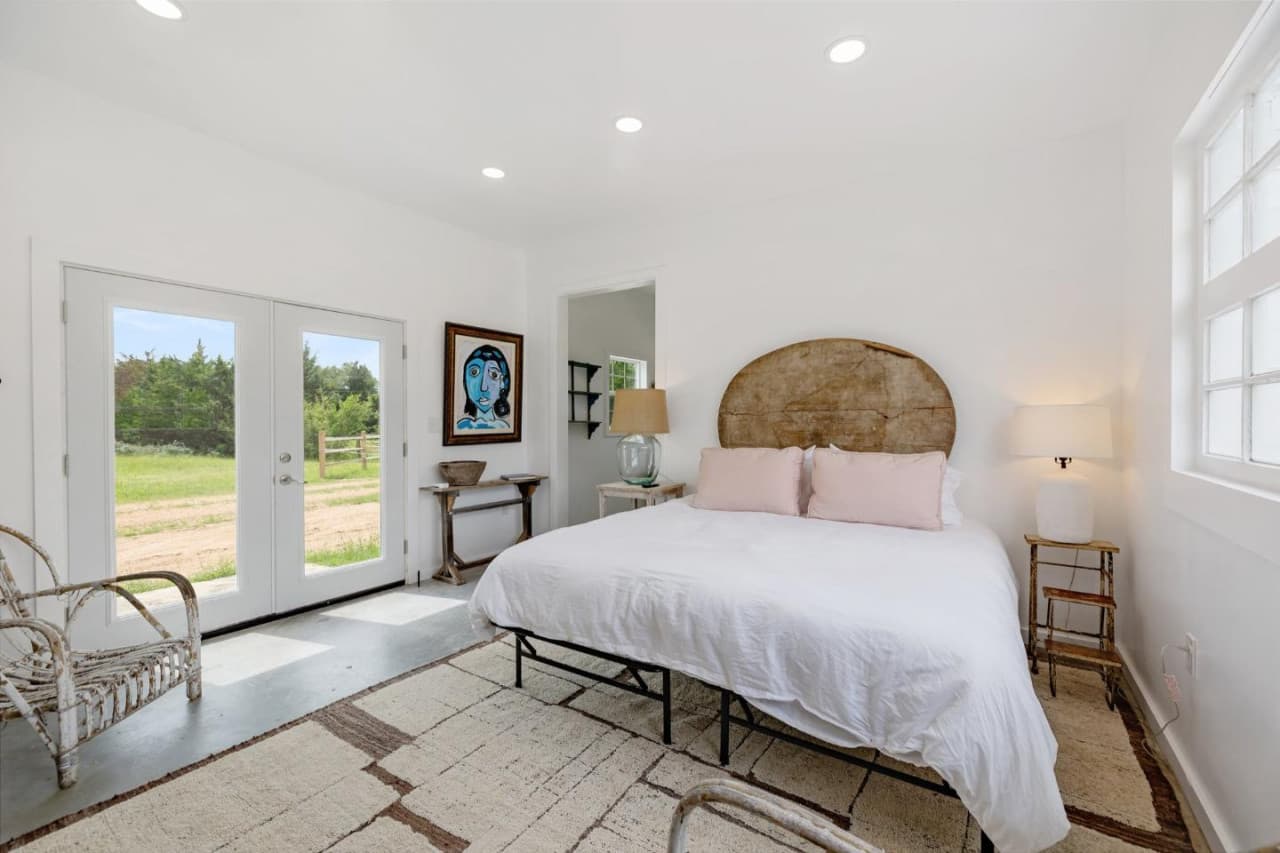 Charming Cottage, 5 Minutes to Round Top!