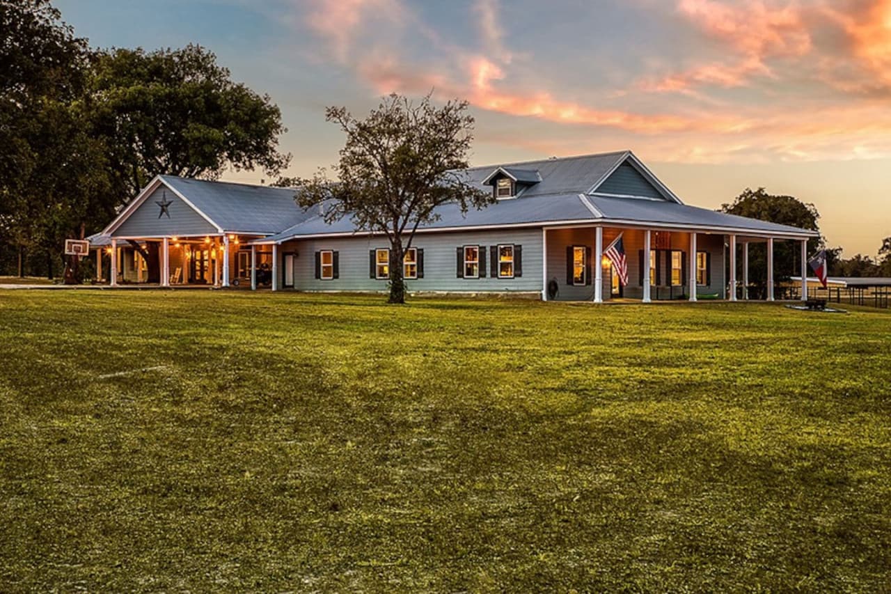 Round Top, This is the PLACE!