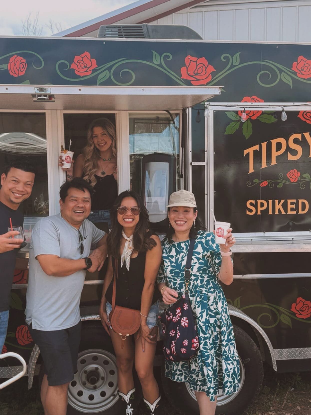 Tipsy Texan Mobile Bar photo 3