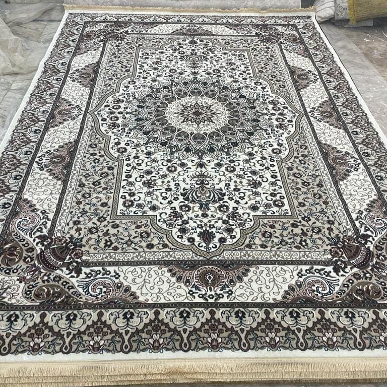 Azra Oriental Rugs