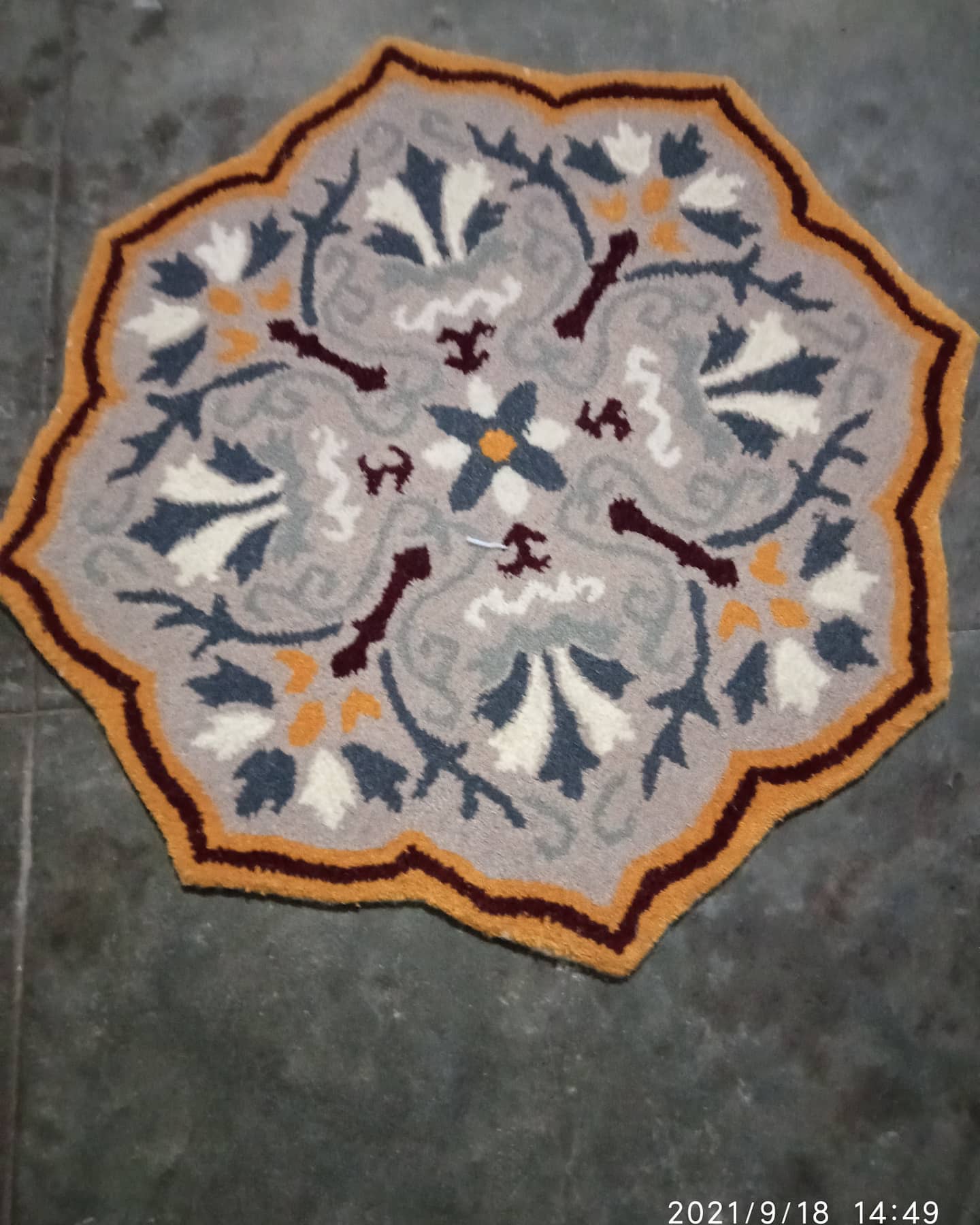 Azra Oriental Rugs photo 3