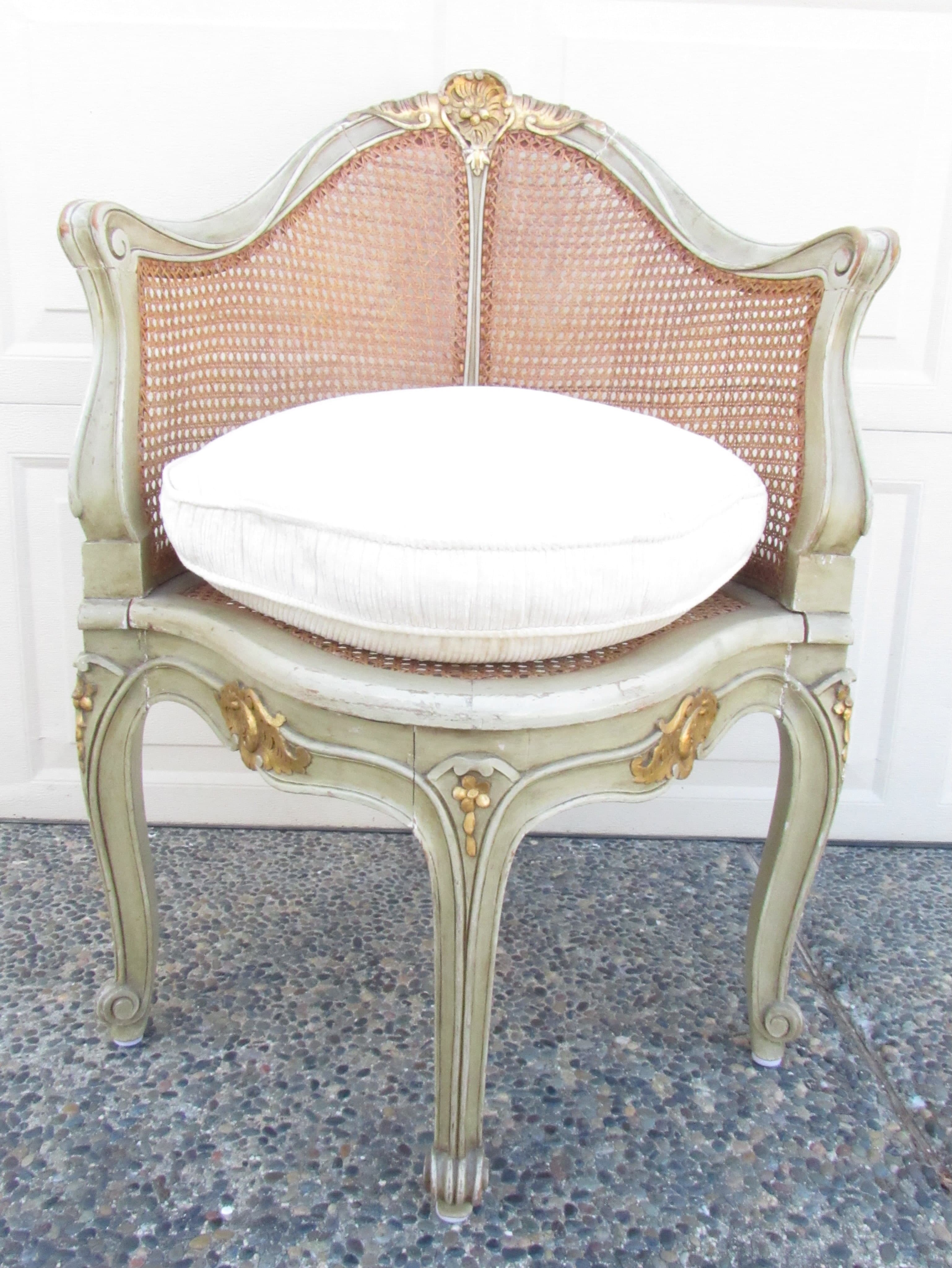 Adam Babicz Antiques photo 3