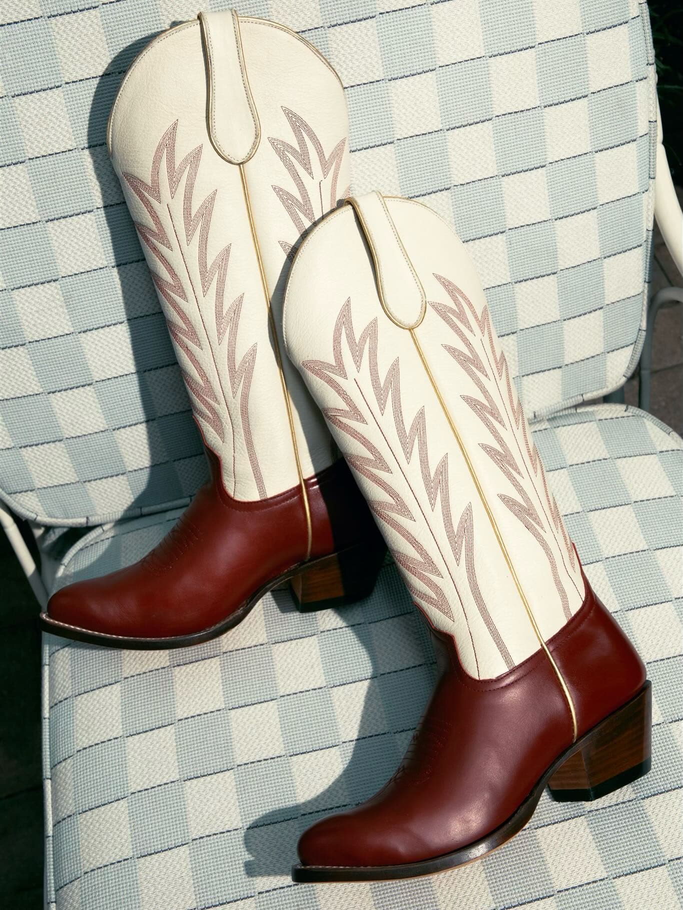 Fraulein Boots photo 2