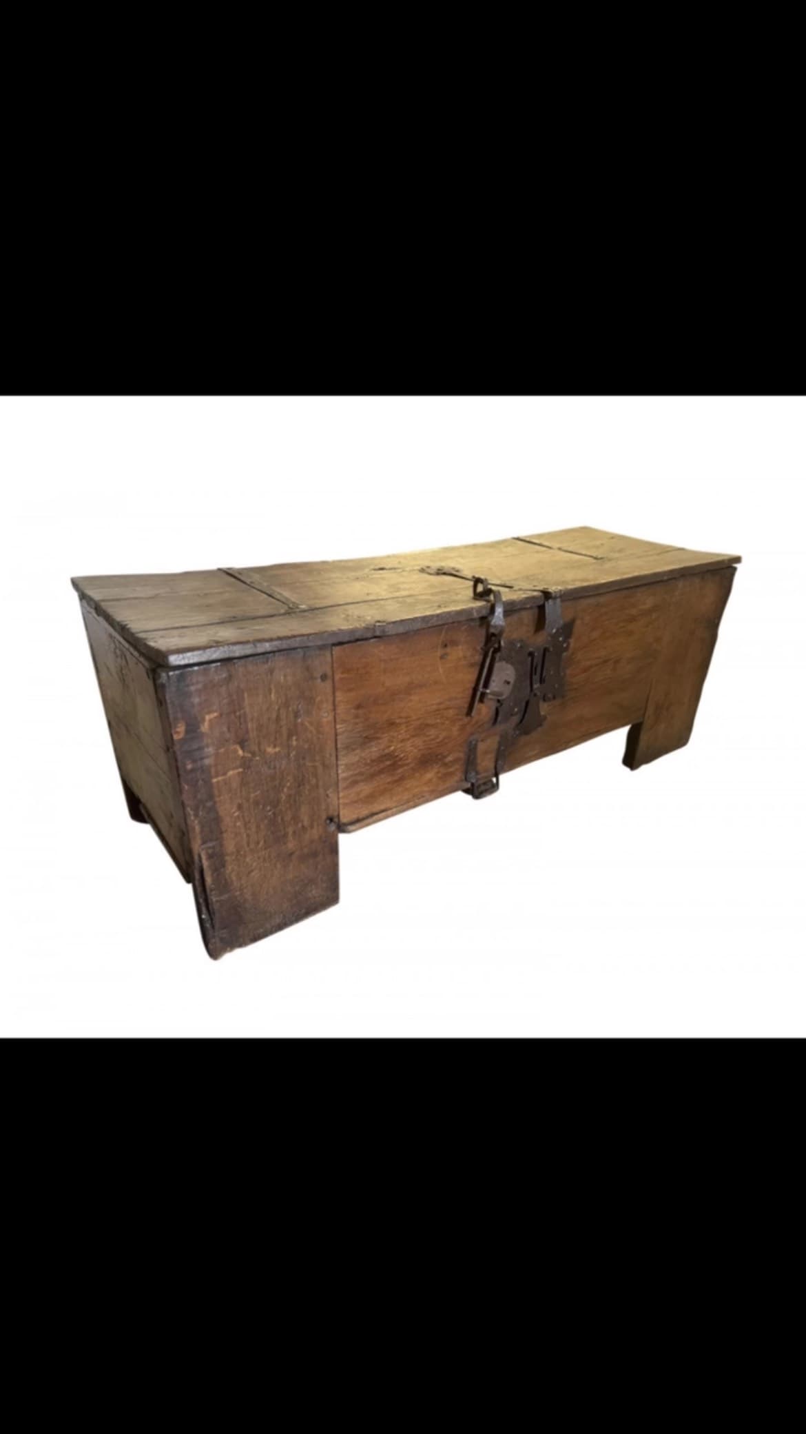 Provenance Antiques