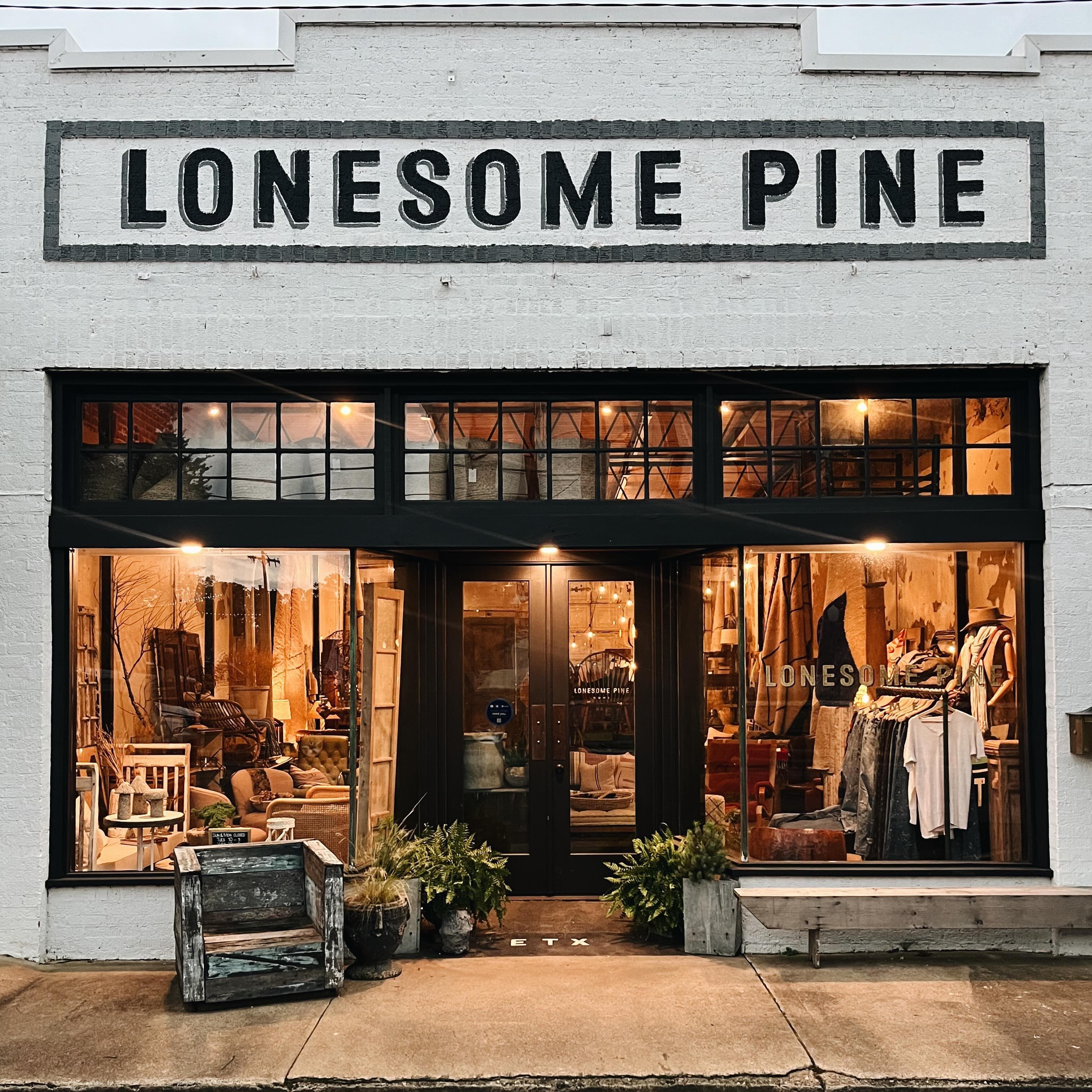 Lonesome Pine Home