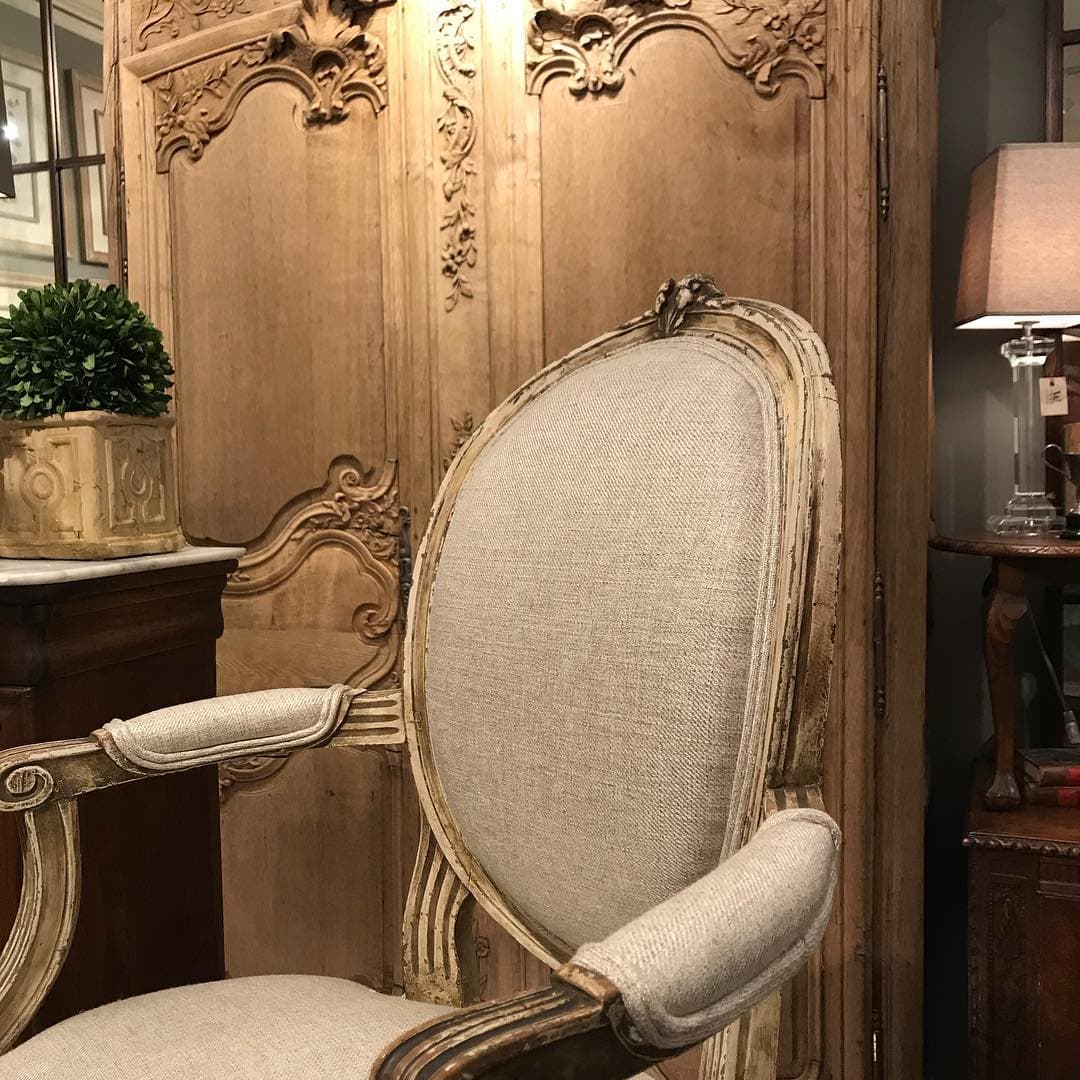 Rick Ingenthron Antiques & Interiors photo 3
