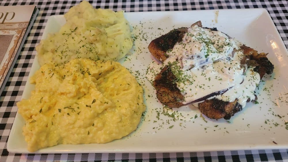 Royers Round Top Cafe photo 2